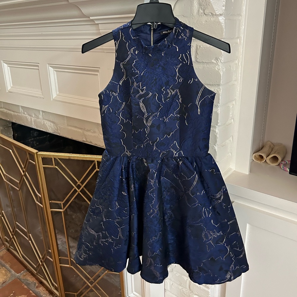 Beautiful girls formal dress!